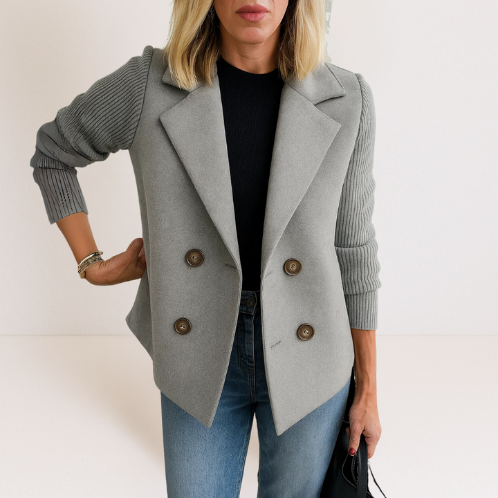 Martine – Elegante Jacke mit Strickärmeln