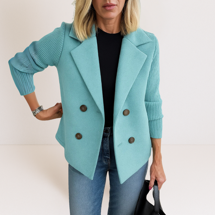 Martine – Elegante Jacke mit Strickärmeln