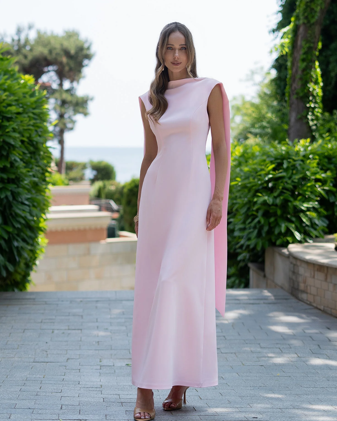 Carina – Drapiertes Maxikleid 