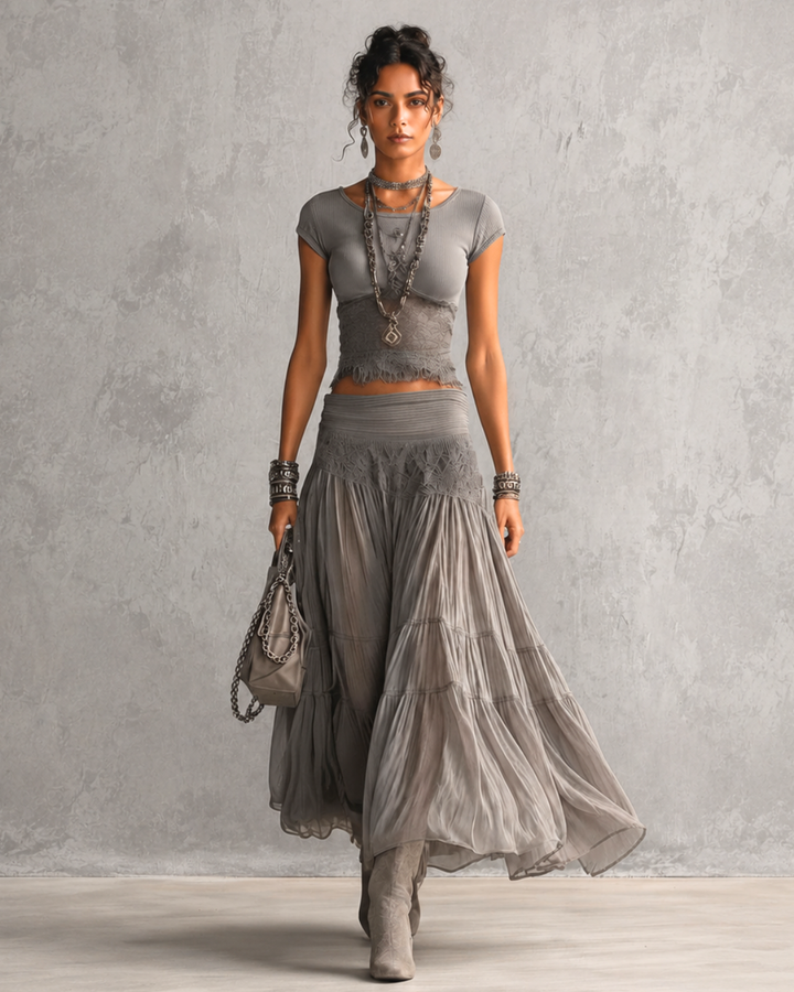 Leona - Set aus Top mit Spitzeneinsätzen und langem Plisseerock