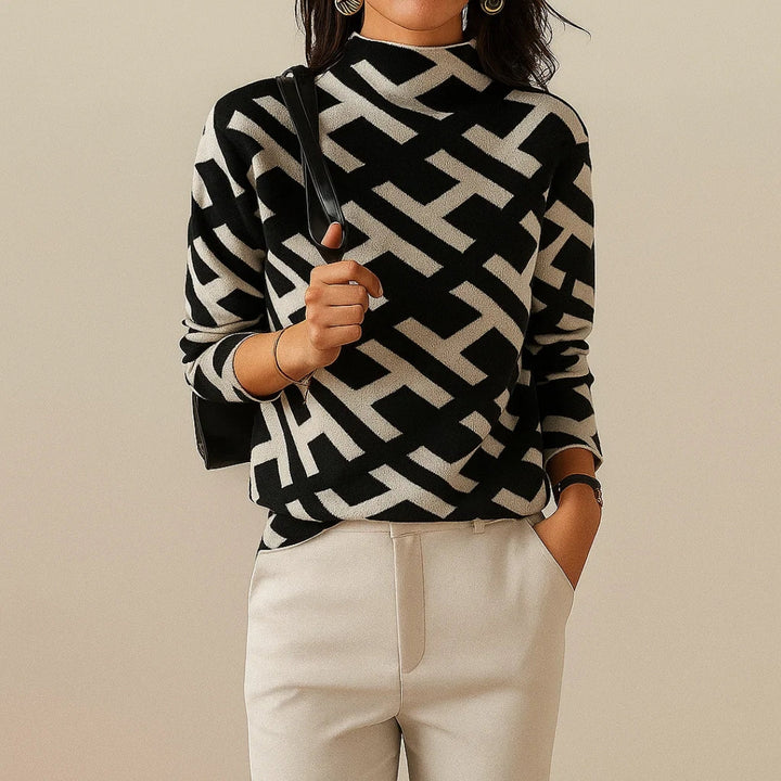 Eva - Geometric Alphabet Pullover