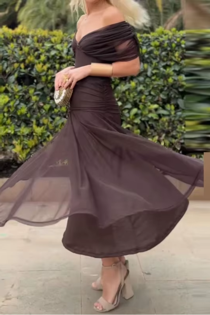 Louise – Elegantes Maxi-Partykleid mit V-Ausschnitt