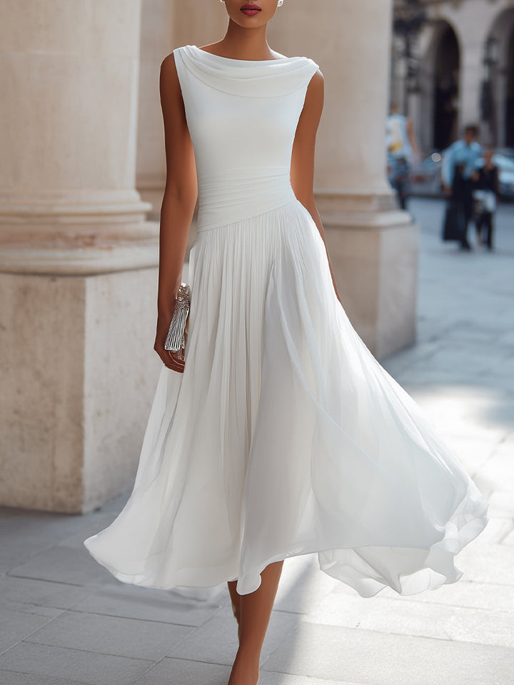 Chloé - Ärmelloses Midi-Kleid mit drapiertem Ausschnitt und Falten.