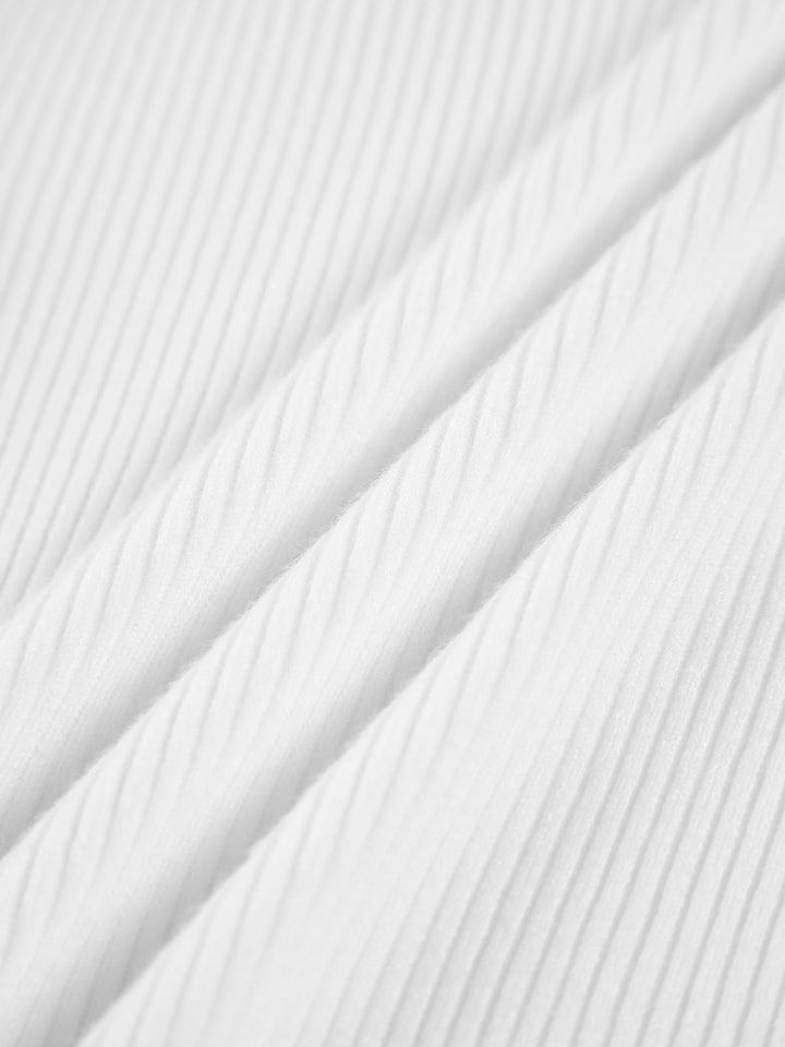 Judith – Langärmliges Strickoberteil mit Stehkragen und Rippbündchen