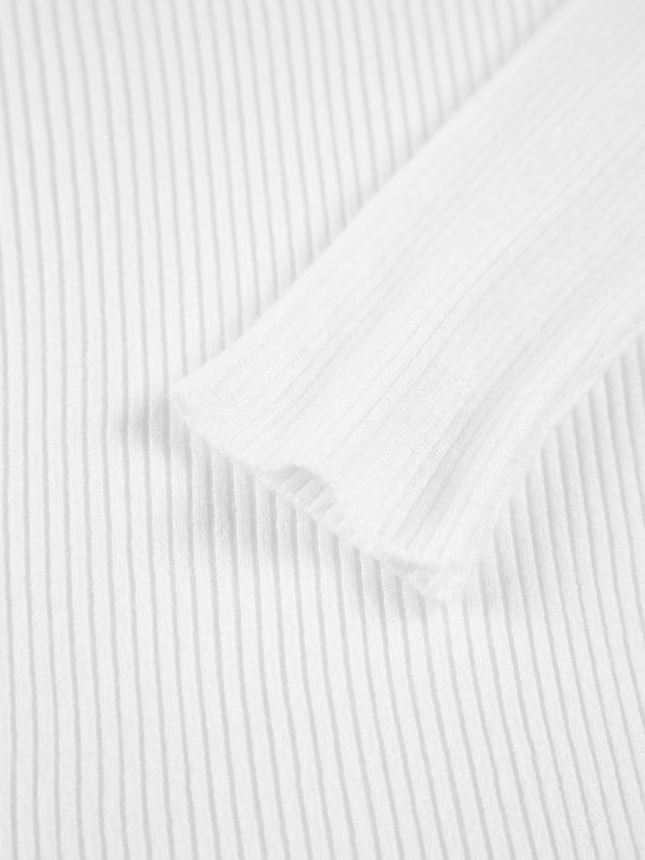 Judith – Langärmliges Strickoberteil mit Stehkragen und Rippbündchen