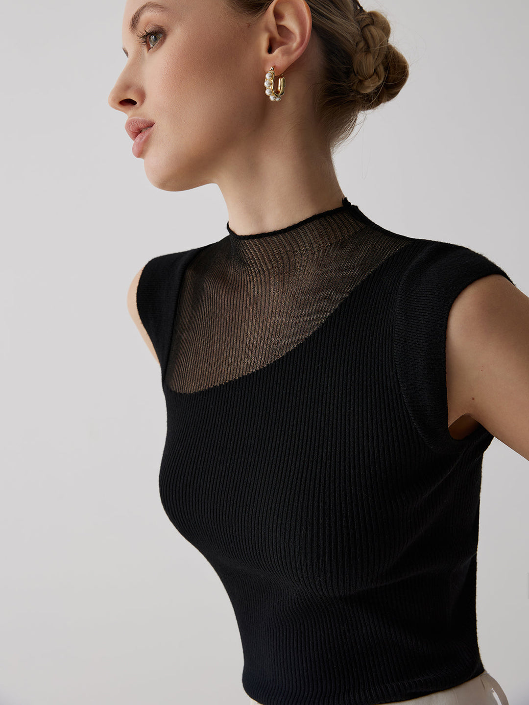 Diana – Ärmelloses Oberteil aus Mesh-Patchwork