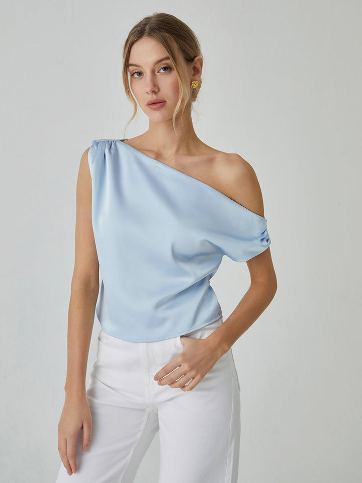 Arwen – Ein-Schulter-Bluse mit geknotetem Ausschnitt