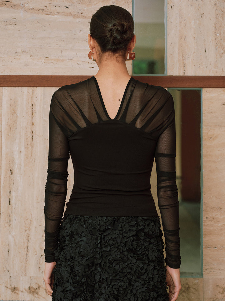 Rebecca – Bluse mit V-Ausschnitt und Einsätzen aus transparentem Netzstoff