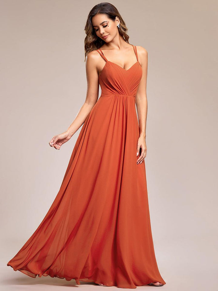 Frieda – Brautjungfernkleid aus Chiffon und Spitze mit rückenfreiem Design und feinen Trägern