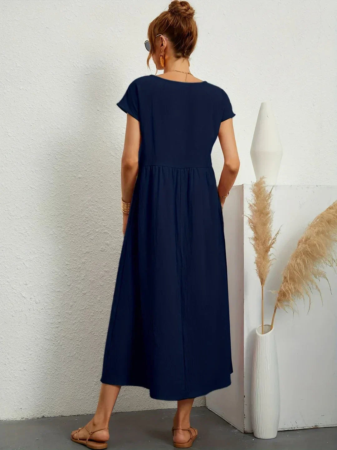 Gabrielle™ - Fließendes Midikleid mit zeitloser Eleganz