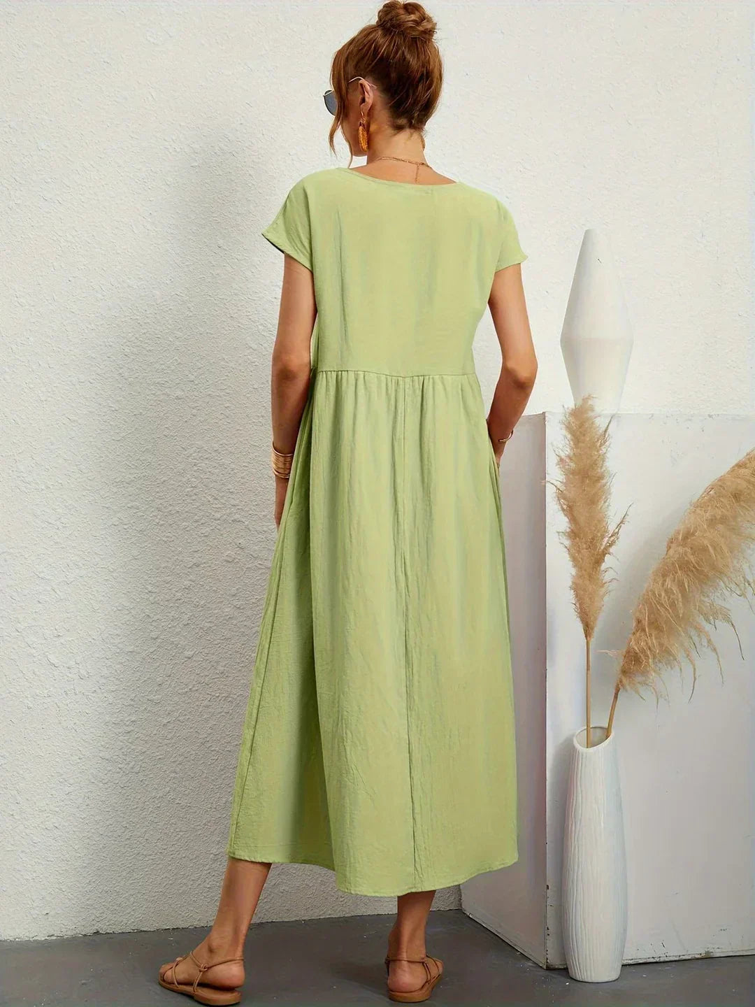 Gabrielle™ - Fließendes Midikleid mit zeitloser Eleganz