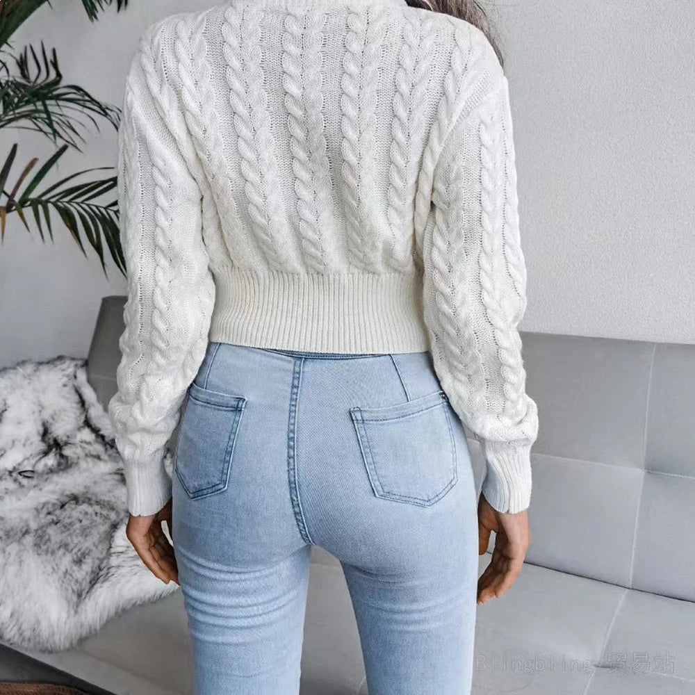 Lara – EverWarm-Strickpullover mit Zopfmuster