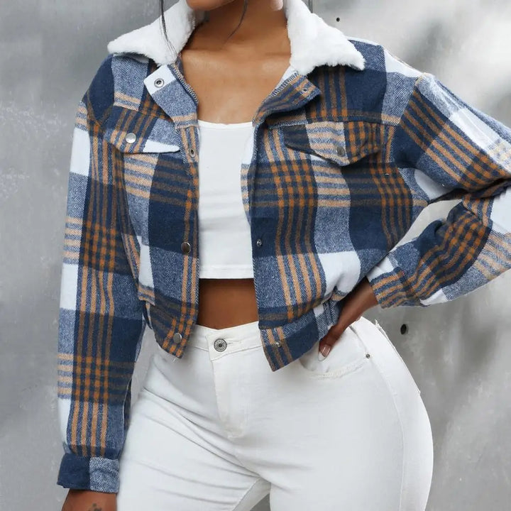 Nina – Karierte Jacke