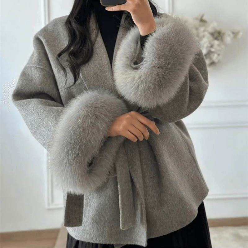 Paula – Mantel mit Manschetten