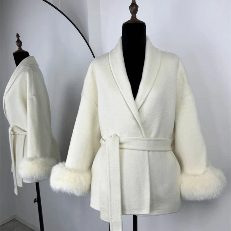 Paula – Mantel mit Manschetten