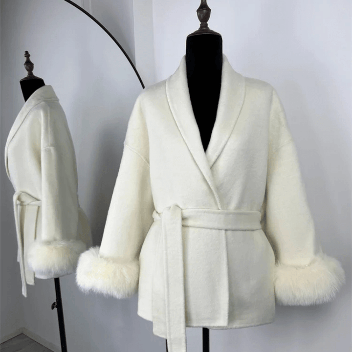Paula – Mantel mit Manschetten